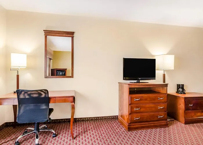 Quality Inn & Suites