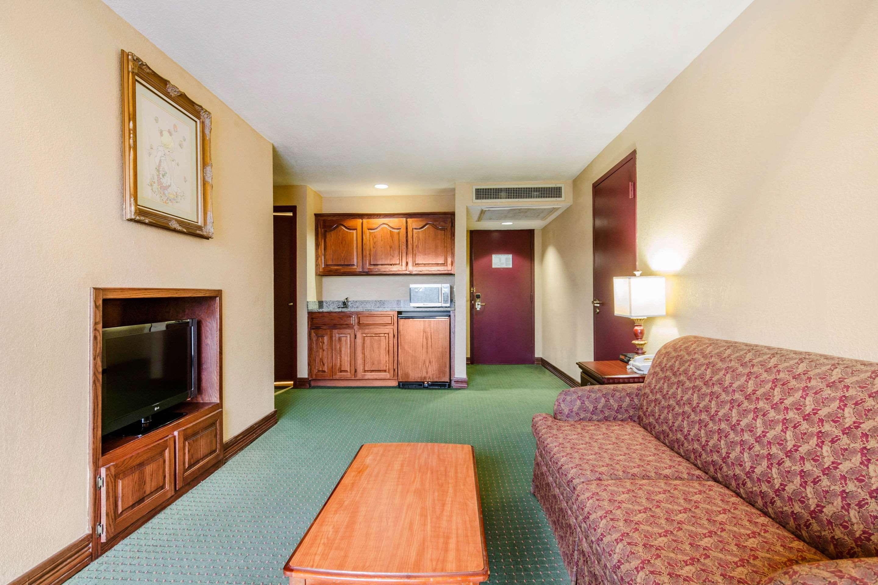 Quality & Hotel Cartago