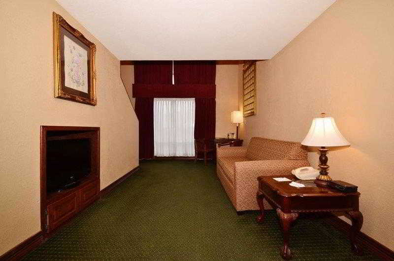 Quality & Hotel 2*